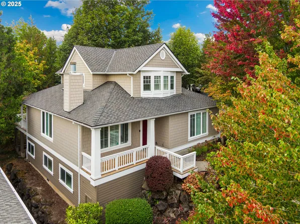 2541 NW Marsden Pl, Portland, OR 97229