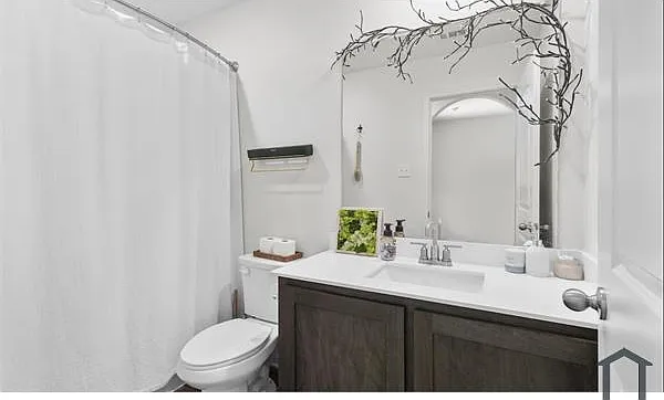 932 American Flyer Blvd — Photo 17