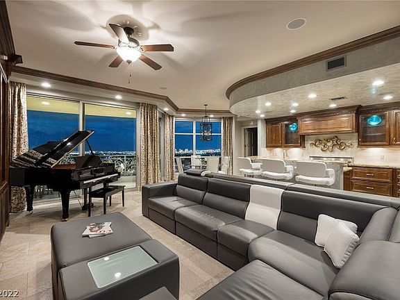 4th image of 9101 Alta Dr Unit 806