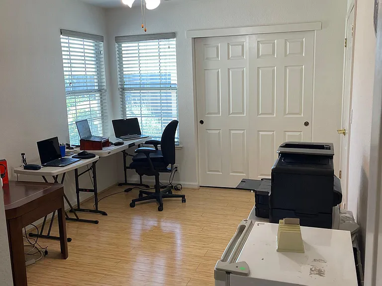 104 Estabrook Way — Photo 10