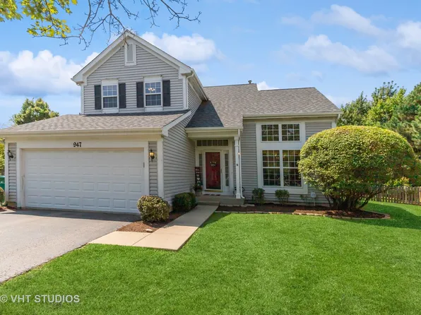 947 W Cambridge Ct, Grayslake, IL 60030