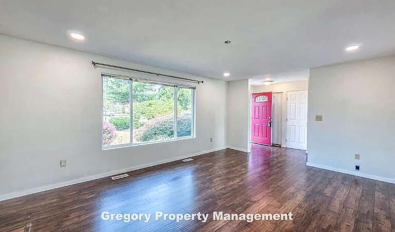 3532 111th Pl SE — Photo 9