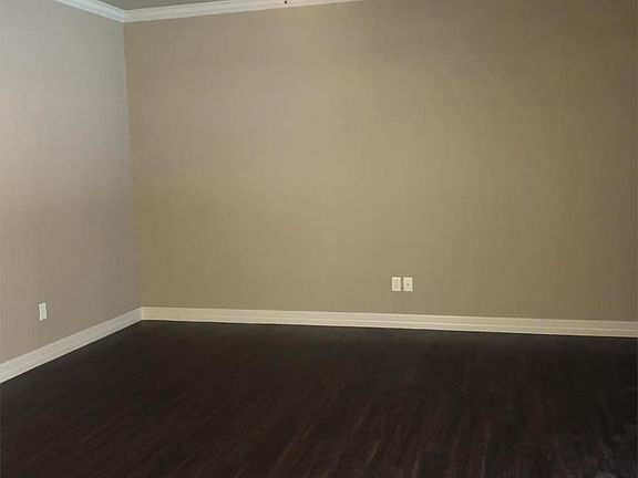 4th image of 513 Baylor Dr #1