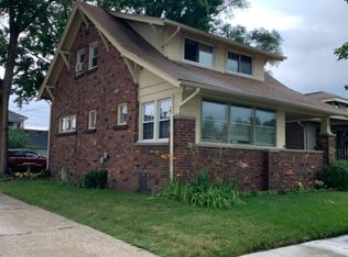 29 Church Ave, Clawson, MI 48017