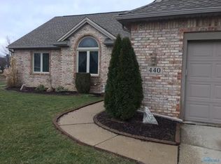 440 Harvest Ct, Waterville, OH 43566