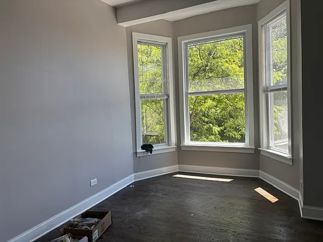 1860 N Hoyne Ave #1W — Photo 3