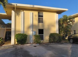 731 Hummingbird Way APT 10, Juno Beach, FL 33408