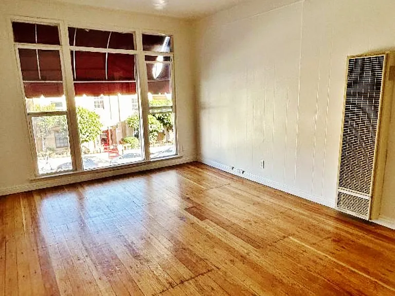 1781 N Orchid Ave #201 — Photo 2