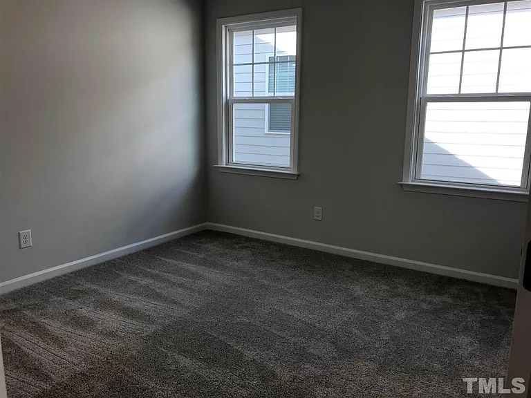 1033 Canyon Shadows Ct — Photo 18