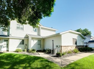 11150 Drake St NW, Coon Rapids, MN 55433