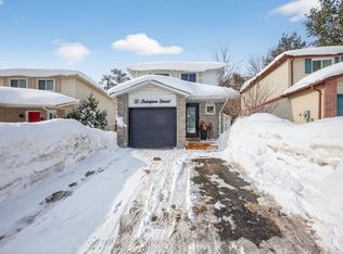 56 Shakespeare Cres, Barrie, ON L4N 6C1