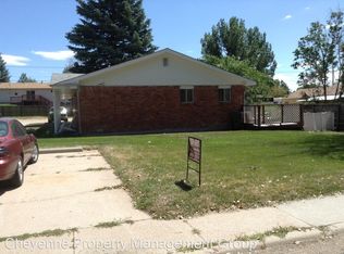 1207 Monroe Ave APT 2, Cheyenne, WY 82001
