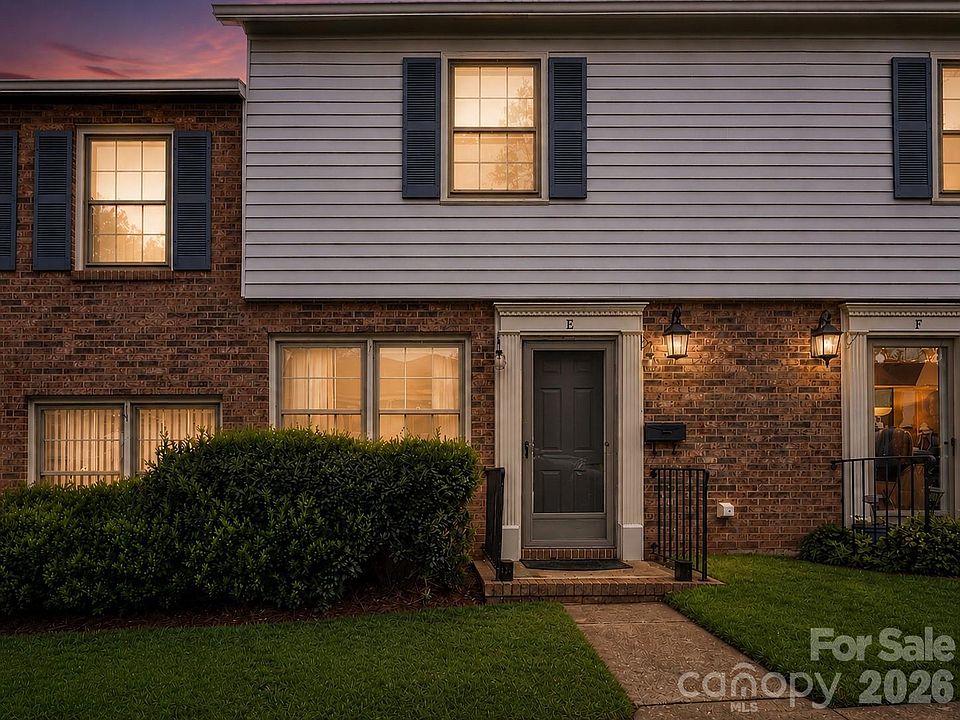 2nd image of 6436 Old Pineville Rd
