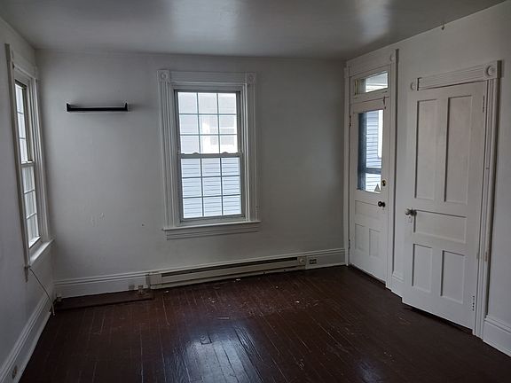 3rd image of 111 N Cedar St #2