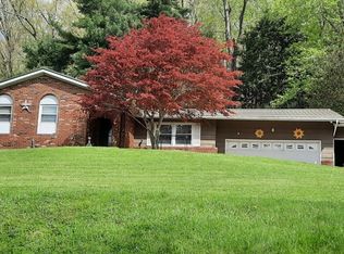 1019 Hyland St, Brilliant, OH 43913
