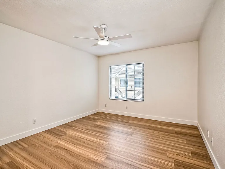 10910 Summerdale Way #340 — Photo 7