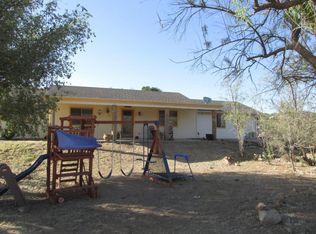 14300 E Lotsa View Ln, Dewey, AZ 86327