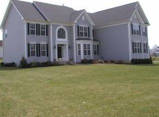 3 Cider Ln, Washington, NJ 07882