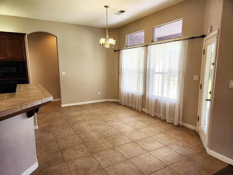 11507 Summit Point Ct — Photo 2