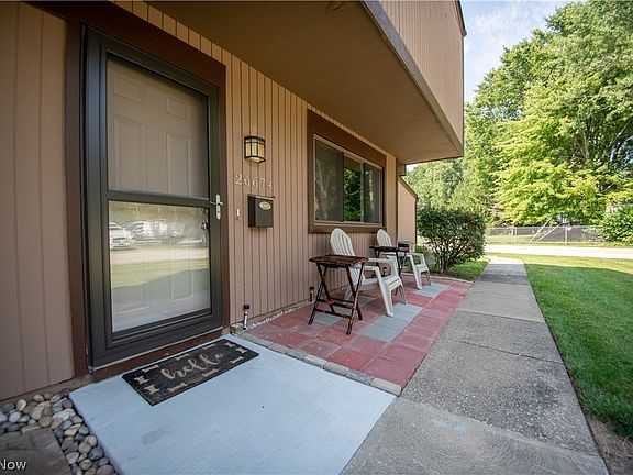 2nd image of 26674 Lake Of The Falls Blvd