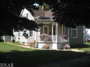 208 W Adams St, Clinton, IL 61727