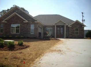 210 Sherborne Ct, Florence, AL 35633