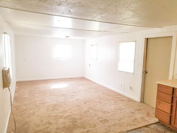 5th image of 12670 Longview Dr