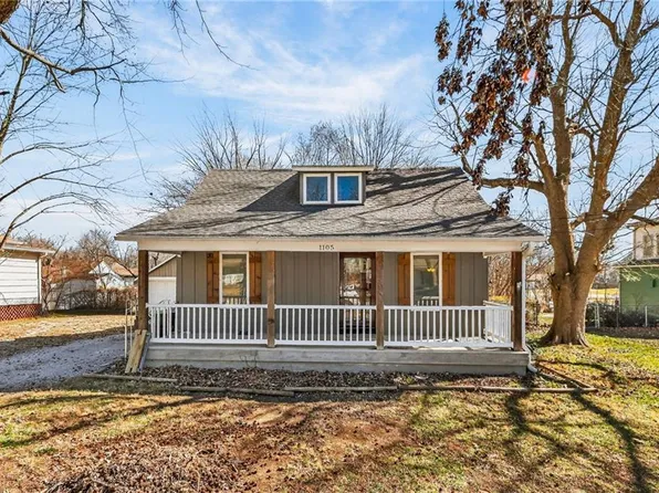 1105 Green St, Harrisonville, MO 64701