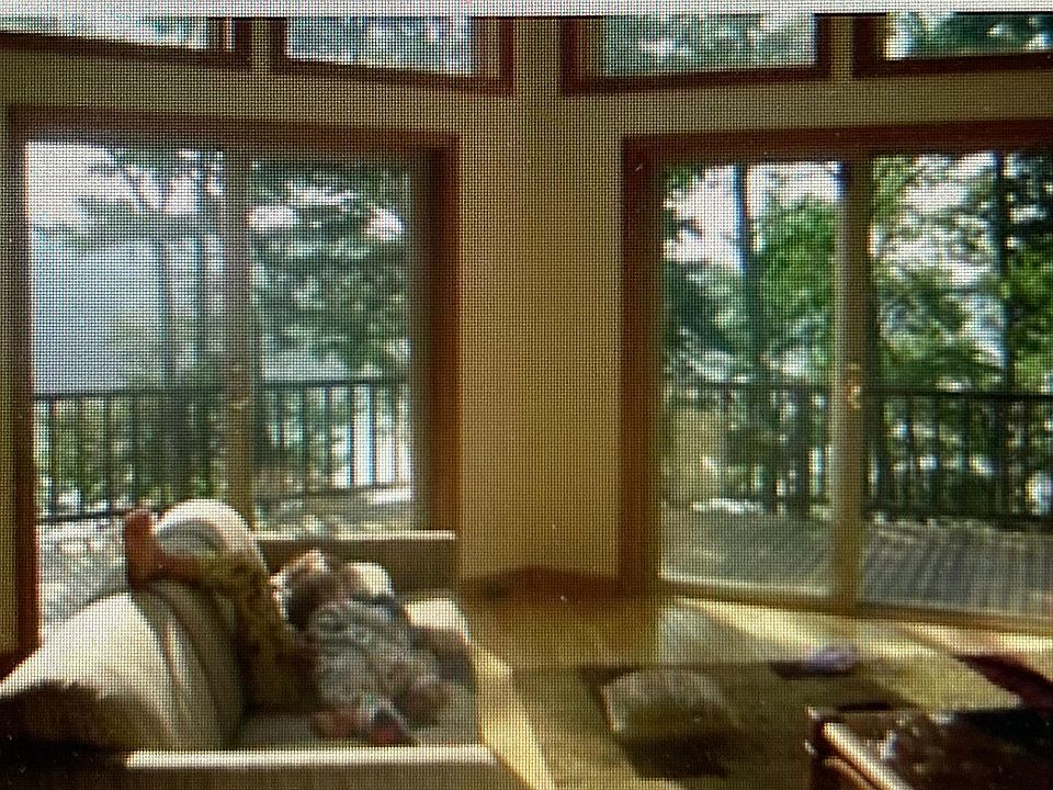 2nd image of 46 Stevens Ln