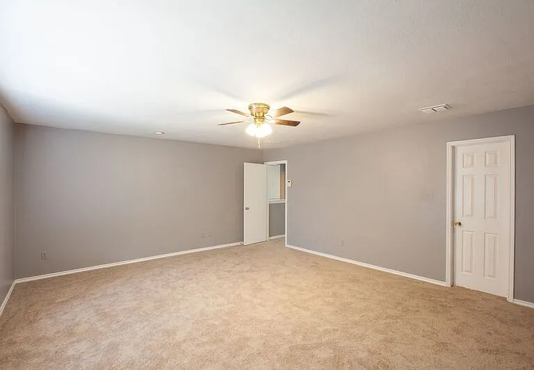 2621 Sundance Dr — Photo 37