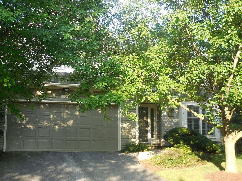 2nd image of 130 Deer Ford Dr