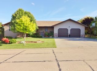350 E Plum St, Colby, KS 67701