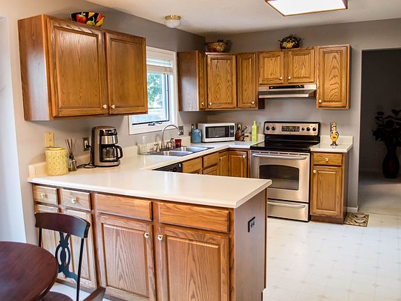 4th image of 5680 Tradewind Dr