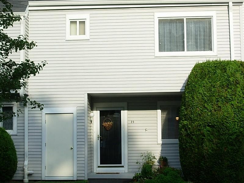 Beautiful Renovated Unit