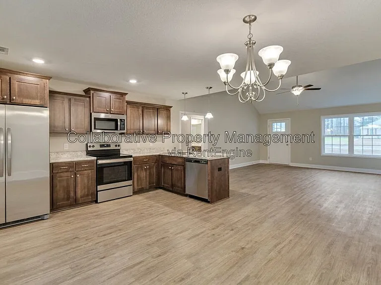 338 Tallulah Bnd — Photo 19