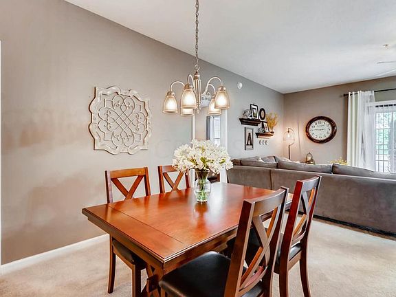 5th image of 7722 Essex Gate Dr S