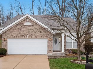 4312 Hollow Brook Ct, Florissant, MO 63034