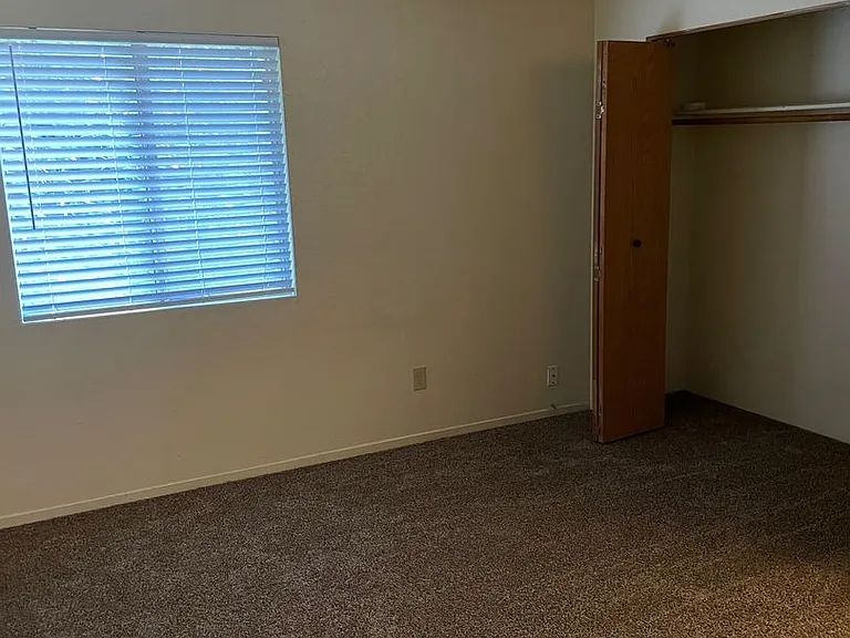 1772 Bramble Pl — Photo 8