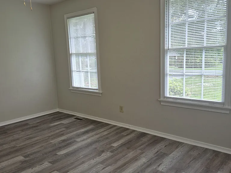 812 Cherokee Ave — Photo 20