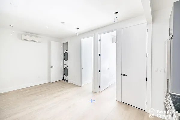 Rented by Brooklyn Group | media 25