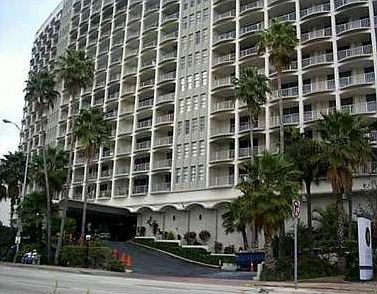 1st image of 5401 Collins Ave APT 524