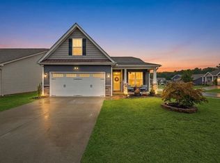 637 Ivywood Pl, Boiling Springs, SC 29316