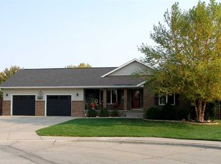 1719 E 44th Street Pl, Kearney, NE 68847