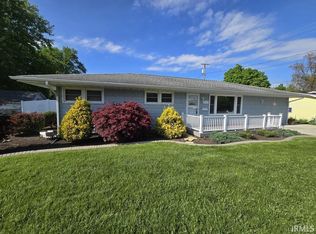 308 W Joy St, Ligonier, IN 46767