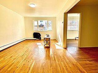 28-20 36th St #2, Astoria, NY 11103