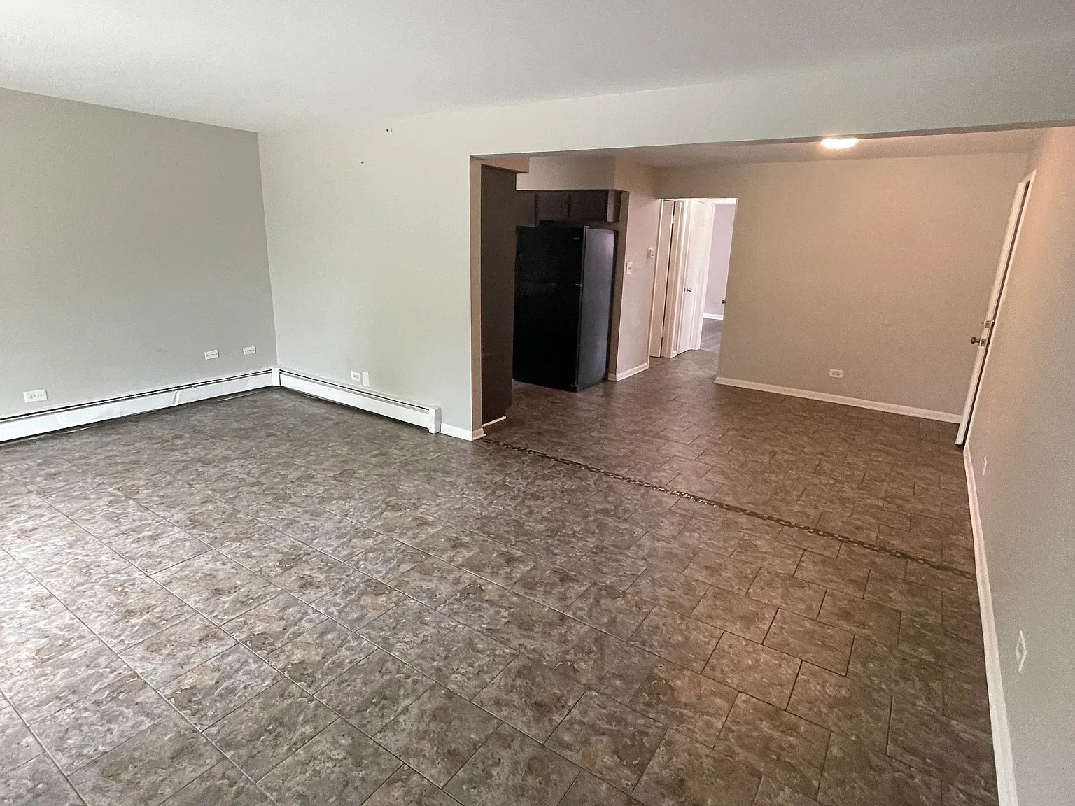 2 bed, $1,250 — Photo 2
