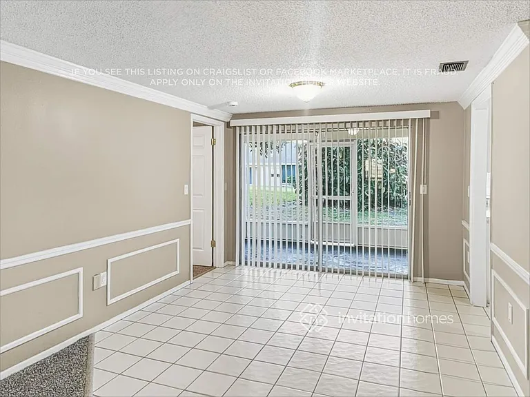 12206 Meadowbrook Ln — Photo 8