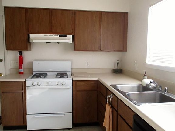 2nd image of 9768B 8th St