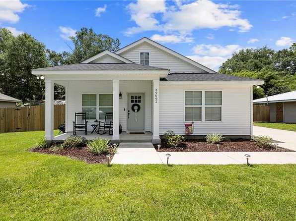 39092 Patricia St, Pearl River, LA 70452