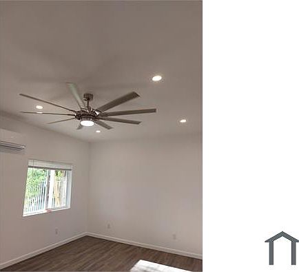 3rd image of 83118 W Circle Dr #D